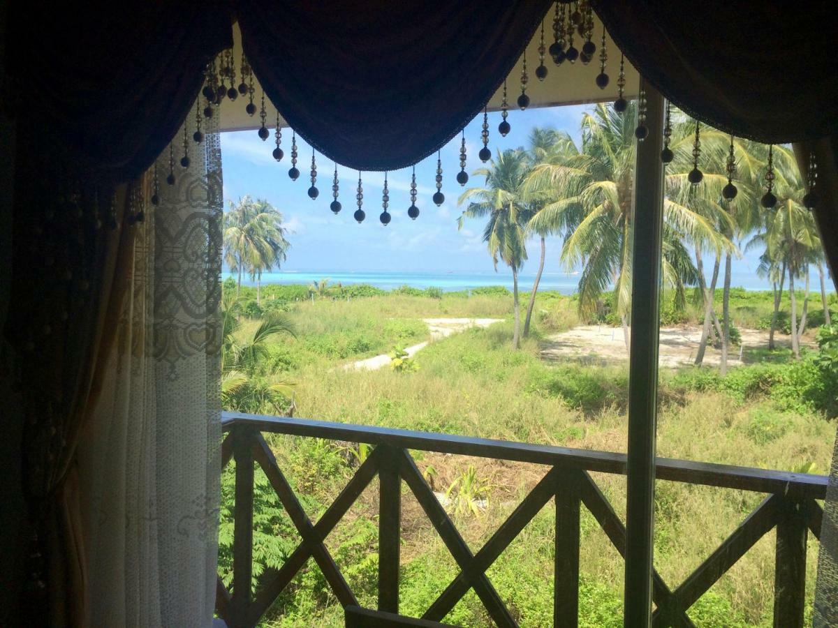 Shamar Guesthouse & Dive Maamigili Island Exterior photo