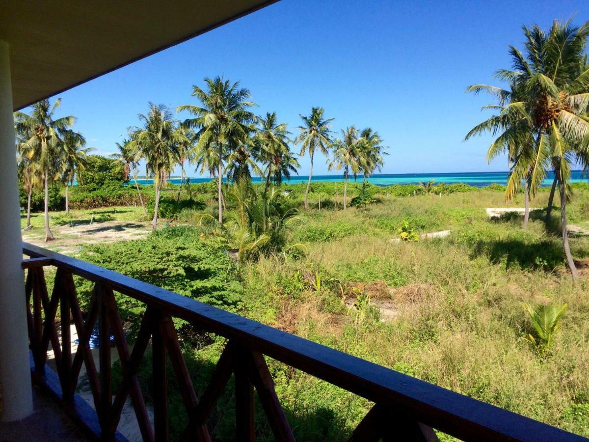 Shamar Guesthouse & Dive Maamigili Island Exterior photo